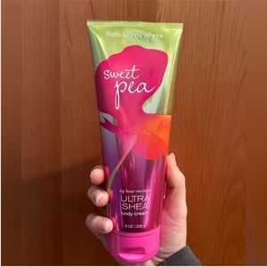 Bath & Body Works Sweet Pea Ultra Shea Body Cream - Pink and Green